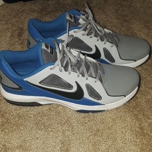 Air Max Crusher Cross Trainers